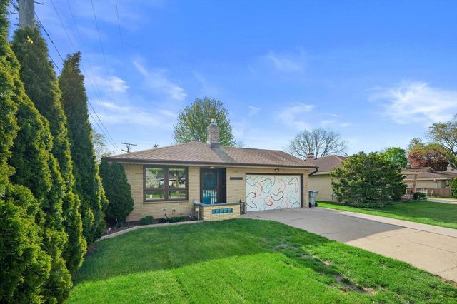 3334 N Argonne DRIVE, Milwaukee, WI 53222