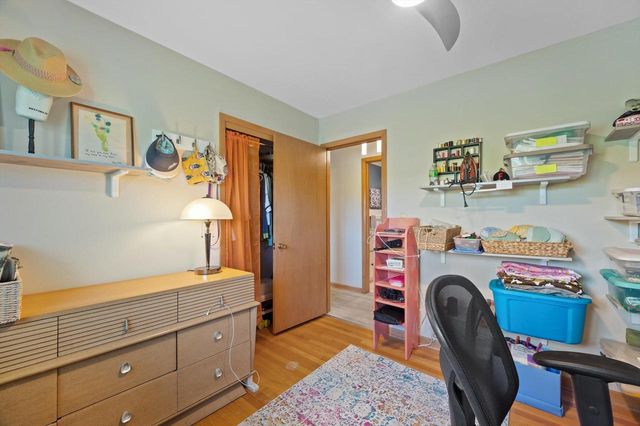 3334 N Argonne DRIVE, Milwaukee, WI 53222