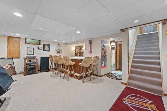 3334 N Argonne DRIVE, Milwaukee, WI 53222