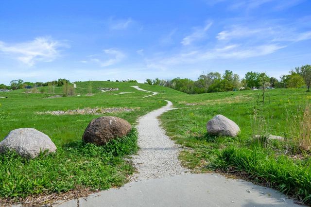 3334 N Argonne DRIVE, Milwaukee, WI 53222