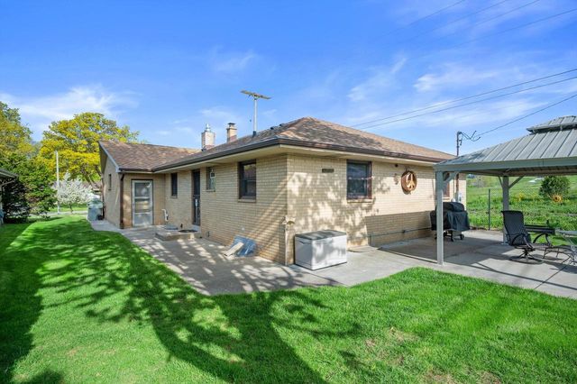 3334 N Argonne DRIVE, Milwaukee, WI 53222