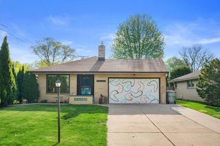 3334 N Argonne DRIVE, Milwaukee, WI 53222