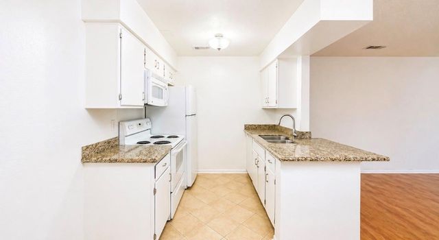 8801 Hammerly Boulevard 1710, Houston, TX 77080