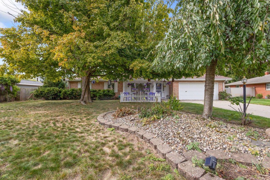 56707 Brightwood Boulevard, Elkhart, IN 46516