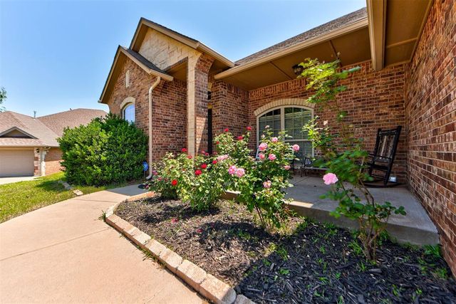 313 Starshine Drive, Norman, OK 73071
