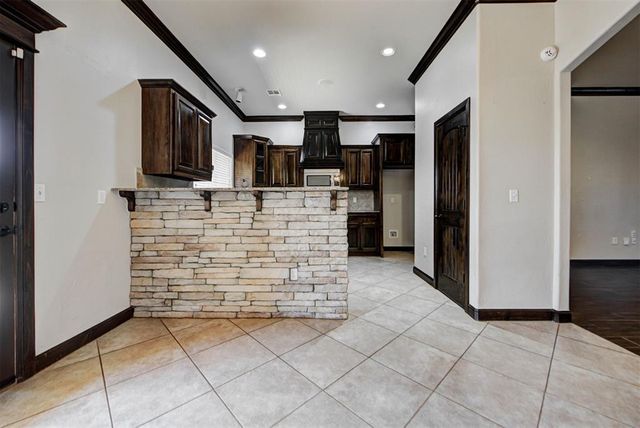 313 Starshine Drive, Norman, OK 73071