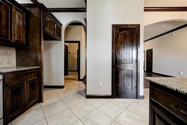 313 Starshine Drive, Norman, OK 73071