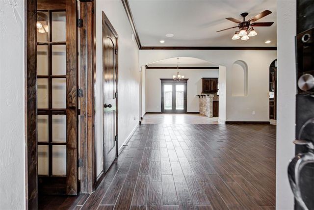 313 Starshine Drive, Norman, OK 73071