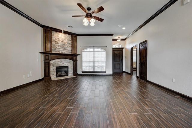 313 Starshine Drive, Norman, OK 73071