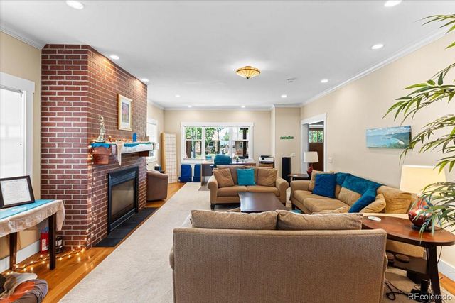 1910 S Corona Street, Denver, CO 80210