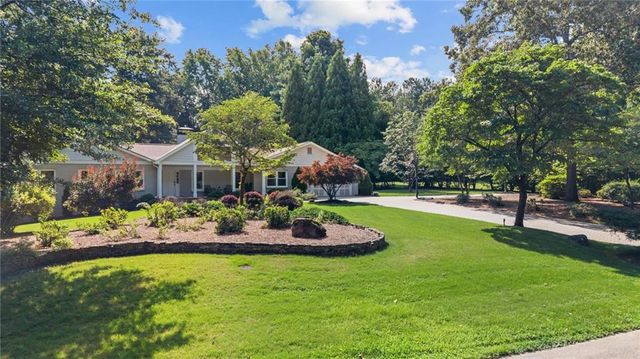 223 Cathy Ann Lane NW, Marietta, GA 30064