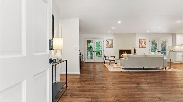 223 Cathy Ann Lane NW, Marietta, GA 30064