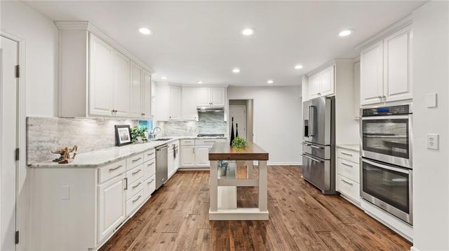 223 Cathy Ann Lane NW, Marietta, GA 30064