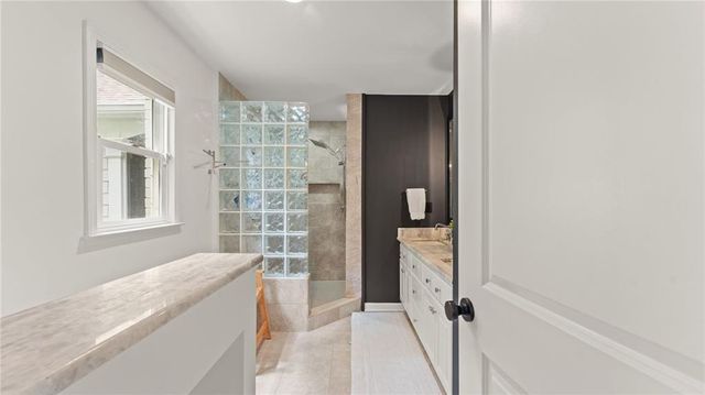 223 Cathy Ann Lane NW, Marietta, GA 30064