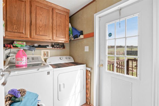 310 Glenwood Street, Gainesville, TX 76240