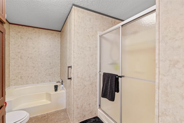 310 Glenwood Street, Gainesville, TX 76240