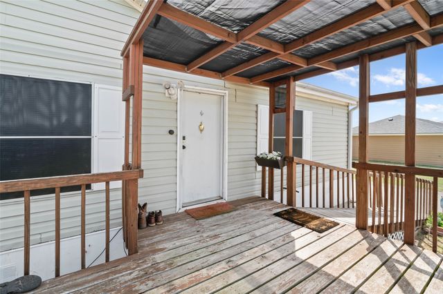 310 Glenwood Street, Gainesville, TX 76240