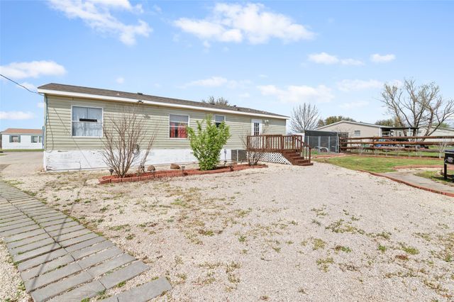 310 Glenwood Street, Gainesville, TX 76240