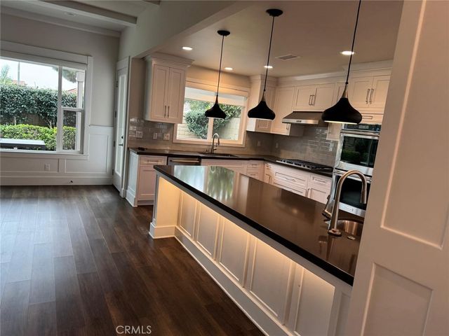 18211 Devonwood, Fountain Valley, CA 92708