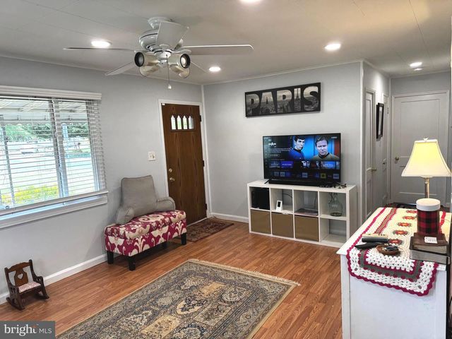 101 KUETHE RD NE, Glen Burnie, MD 21060