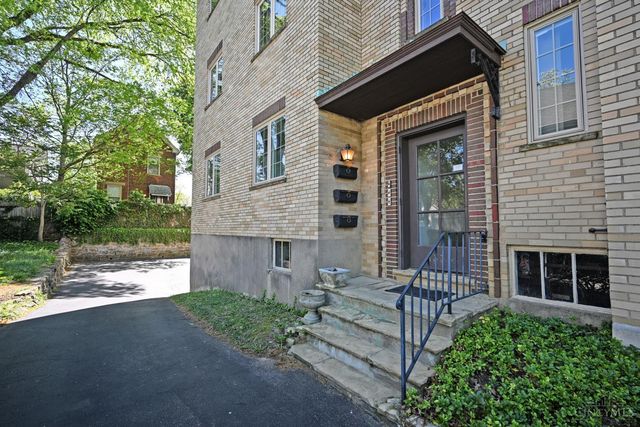 1338 Paxton Avenue, Cincinnati, OH 45208