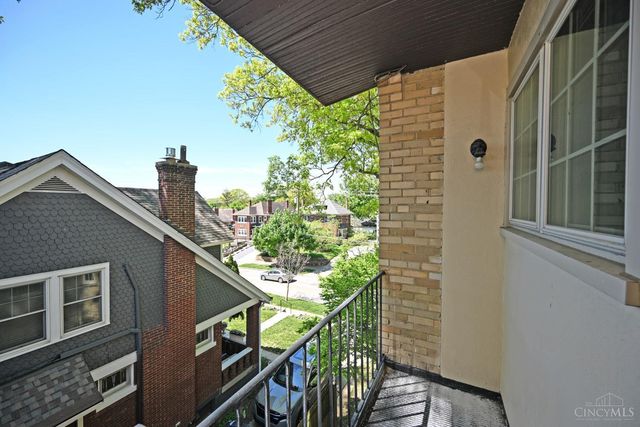 1338 Paxton Avenue, Cincinnati, OH 45208