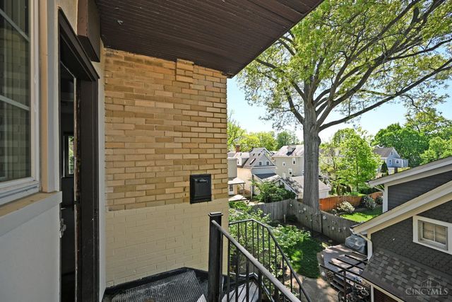 1338 Paxton Avenue, Cincinnati, OH 45208