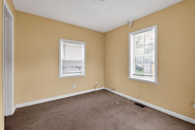 680 Robinwood Avenue, Columbus, OH 43213