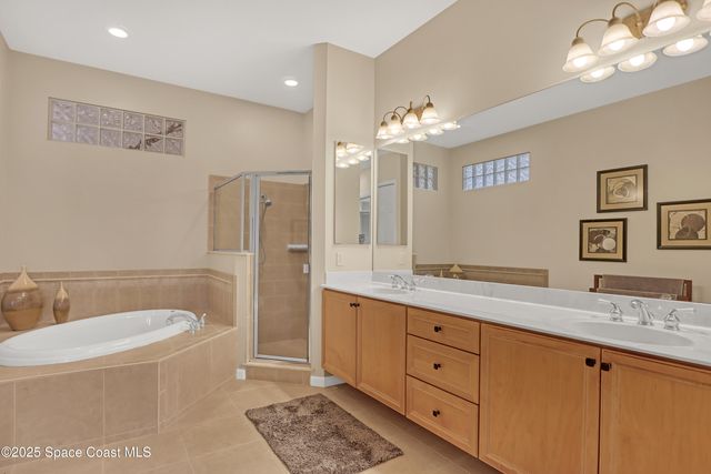 212 Osprey Villas Court, Melbourne Beach, FL 32951