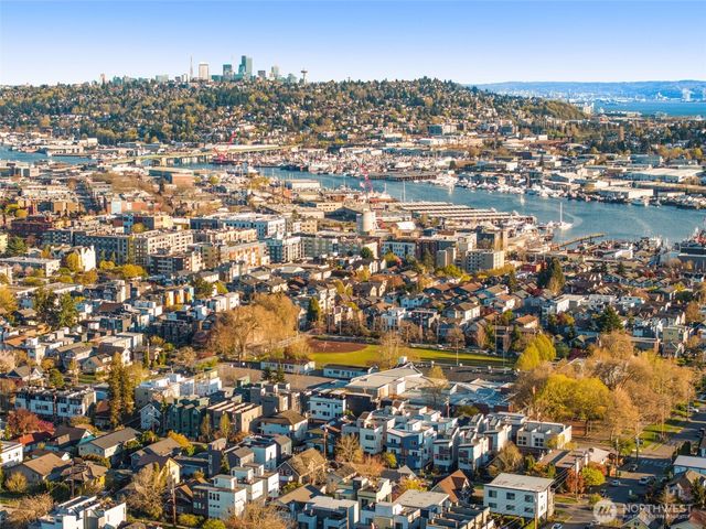 2647 B NW 63rd St, Seattle, WA 98107