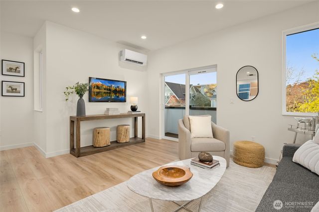 2647 B NW 63rd St, Seattle, WA 98107