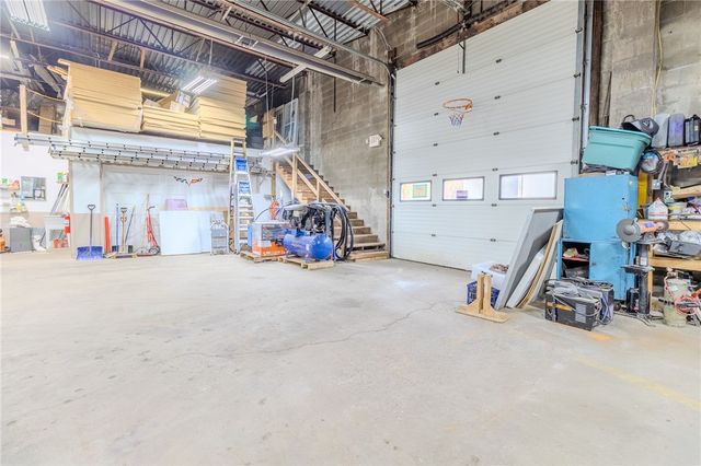 204 Main Street, E Pittsburgh, PA 15112