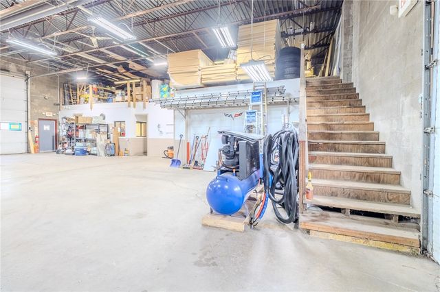 204 Main Street, E Pittsburgh, PA 15112