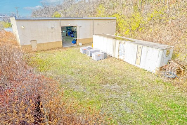 204 Main Street, E Pittsburgh, PA 15112