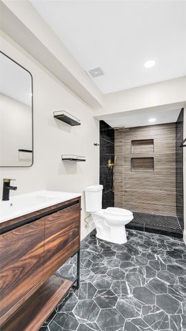 2331 Nassau Dr, Miramar, FL 33023