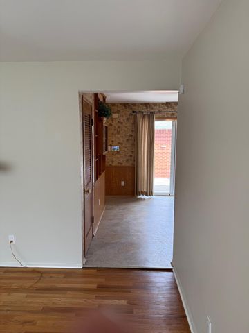 1073 Ruth Avenue, Ypsilanti Twp, MI 48198