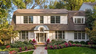 3300 NEWARK ST NW, Washington, DC 20008
