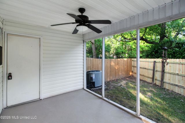 340 N Grove Circle, Brandon, MS 39047