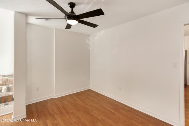 340 N Grove Circle, Brandon, MS 39047