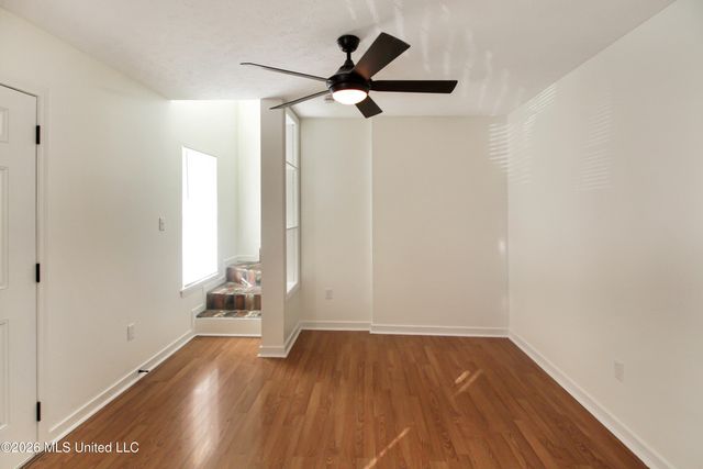 340 N Grove Circle, Brandon, MS 39047