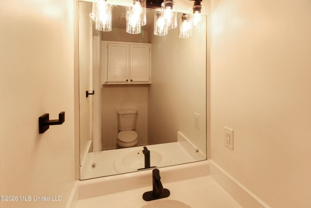 340 N Grove Circle, Brandon, MS 39047