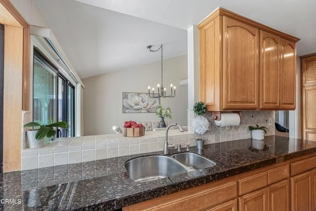 2246 Adrian Street, Newbury Park (thousand Oaks), CA 91320