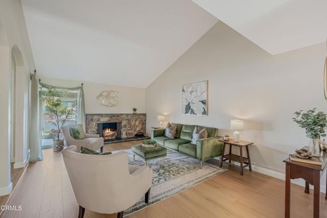 2246 Adrian Street, Newbury Park (thousand Oaks), CA 91320