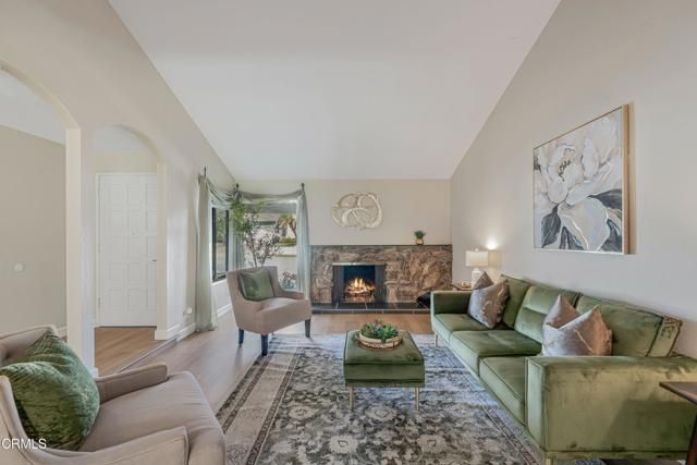 2246 Adrian Street, Newbury Park (thousand Oaks), CA 91320