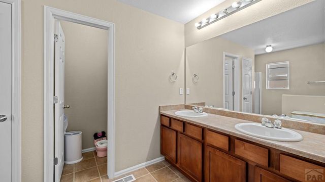 2228 Inspiration Ln, Pueblo, CO 81008