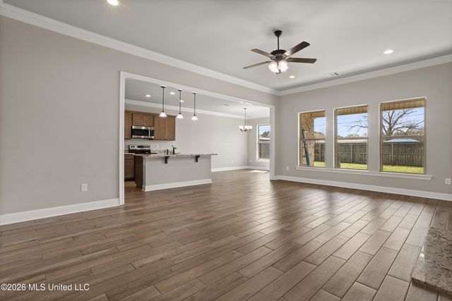 12915 Jackson Lee Drive, Ocean Springs, MS 39564