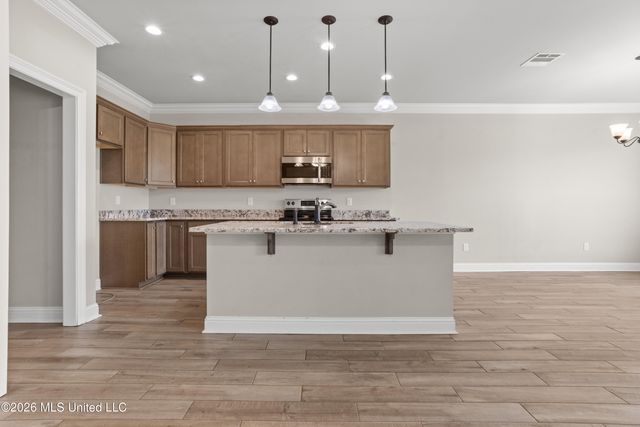 12915 Jackson Lee Drive, Ocean Springs, MS 39564