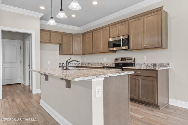 12915 Jackson Lee Drive, Ocean Springs, MS 39564