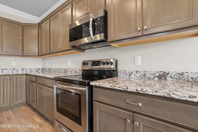 12915 Jackson Lee Drive, Ocean Springs, MS 39564