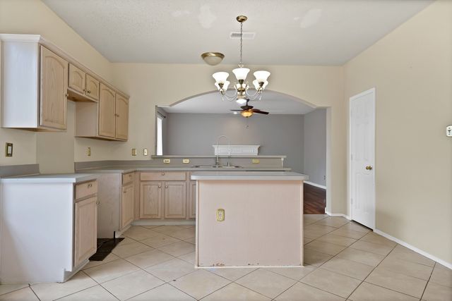 745 Woodridge Drive, Desoto, TX 75115